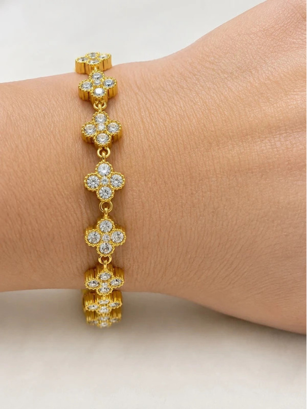 Gold Tone Crystal Floral Link Bracelet Elegant Sparkle Bracelet